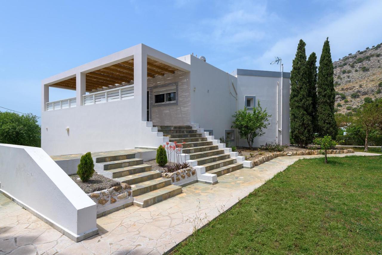Villa Evelyn Pefki Esterno foto