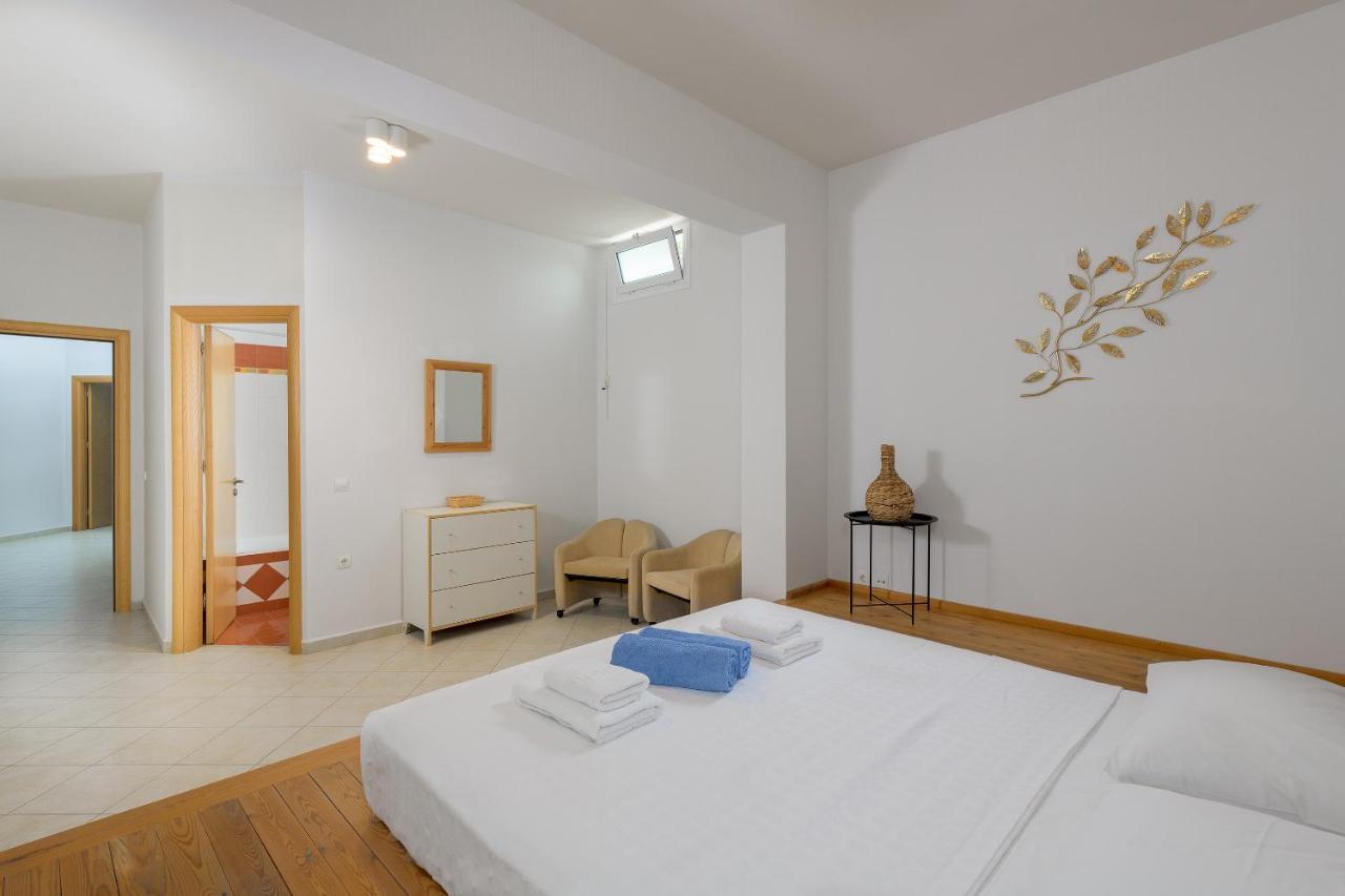 Villa Evelyn Pefki Esterno foto